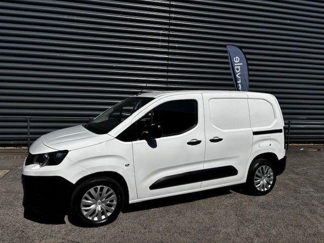 Peugeot Partner image 1